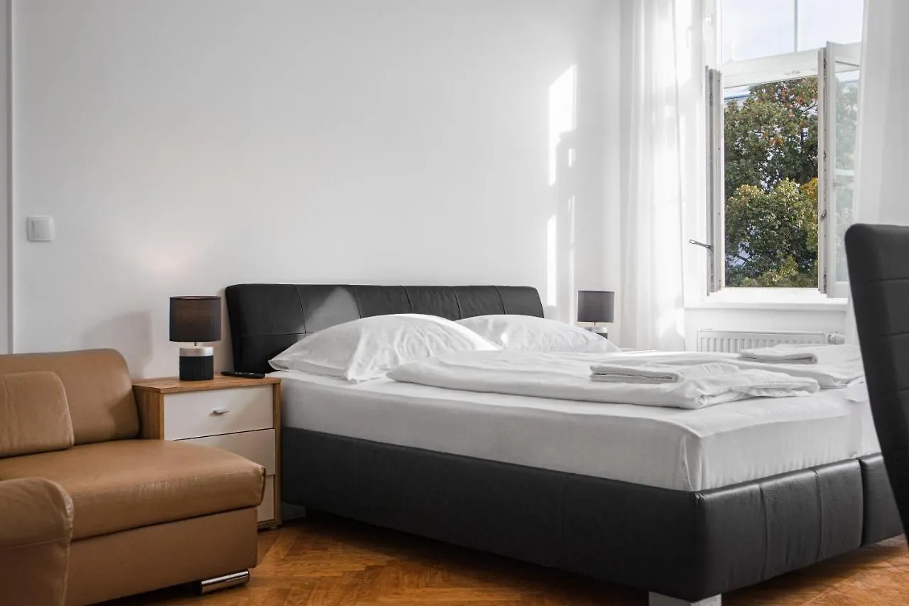 Superb 7Br Apt For 22 People Near Hauptbahnhof Vienna 0*,