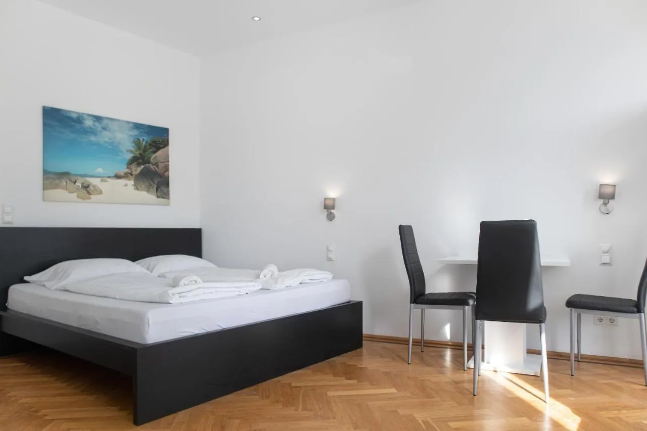 Apartment Superb 7Br Apt For 22 People Near Hauptbahnhof Vienna Austria