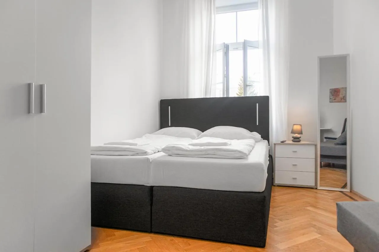 Apartment Superb 7Br Apt For 22 People Near Hauptbahnhof Vienna Austria