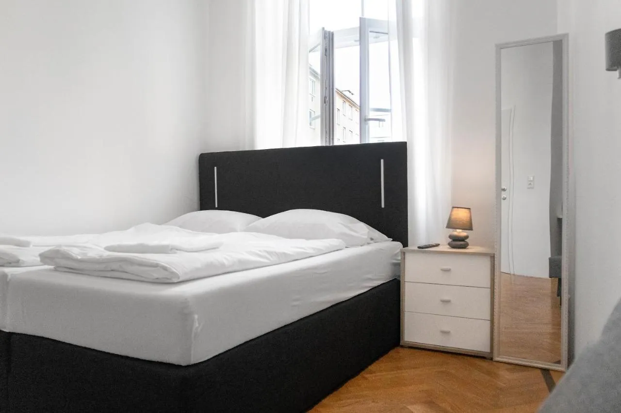 Apartment Superb 7Br Apt For 22 People Near Hauptbahnhof Vienna Austria