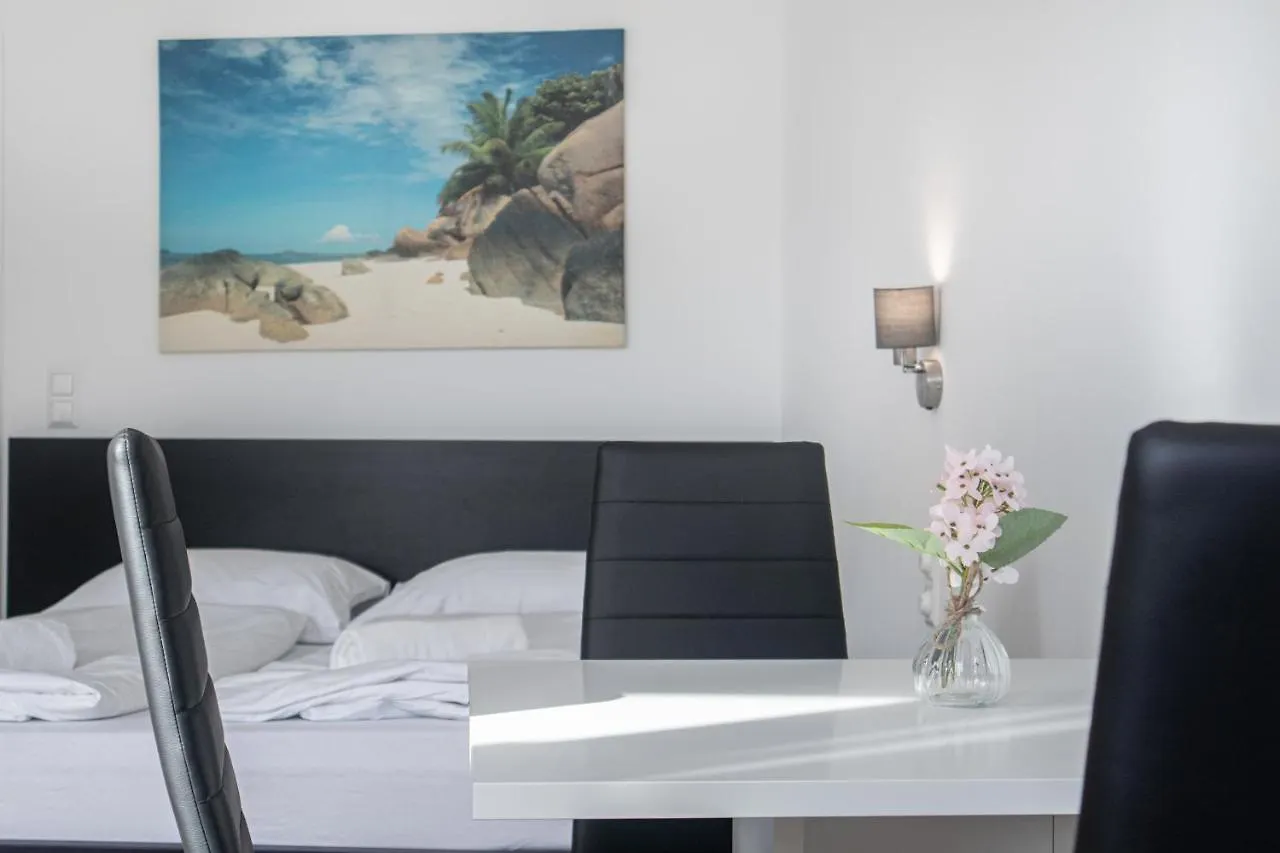 Superb 7Br Apt For 22 People Near Hauptbahnhof Vienna Apartment