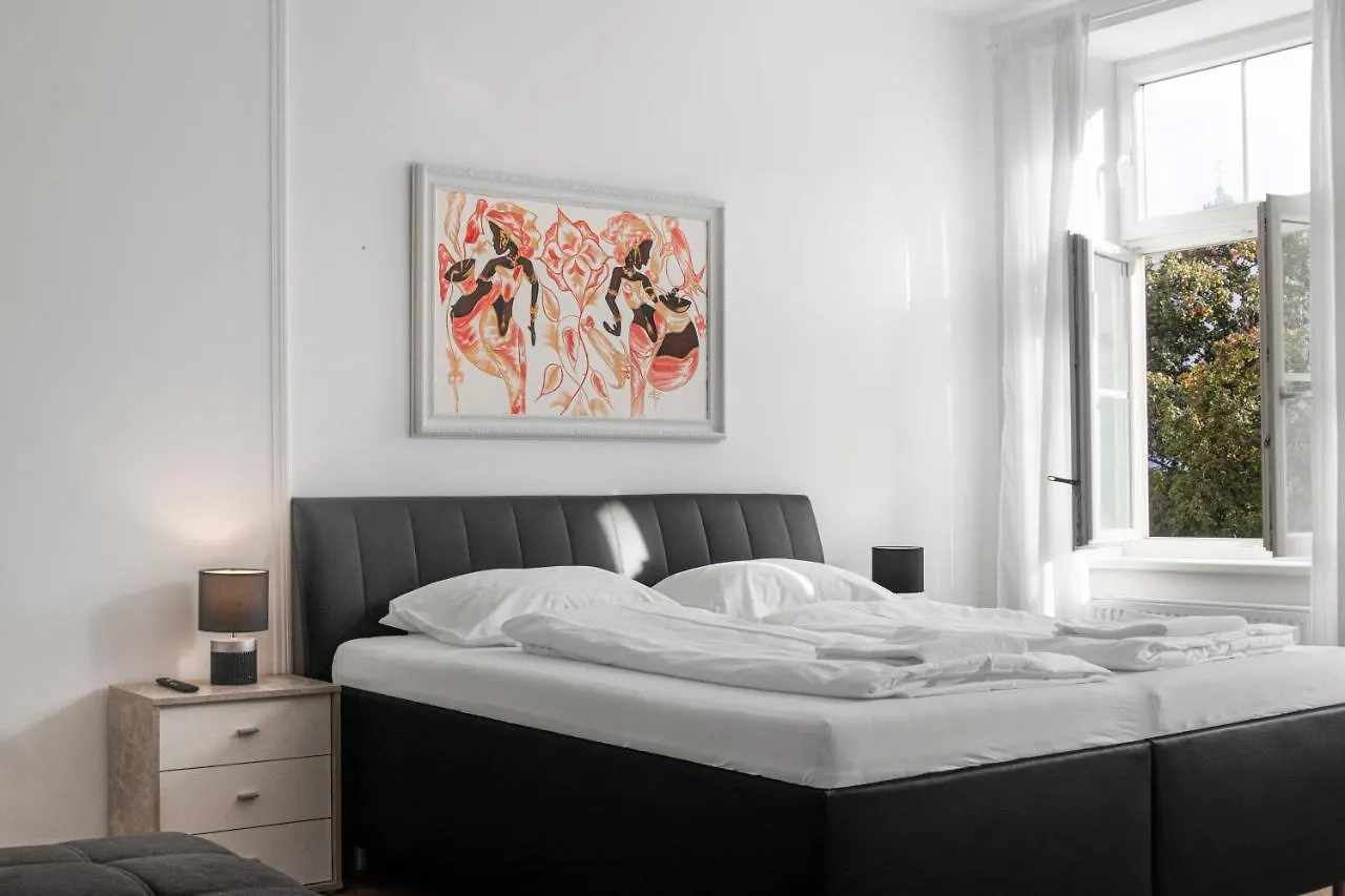 Superb 7Br Apt For 22 People Near Hauptbahnhof Wiedeń Austria